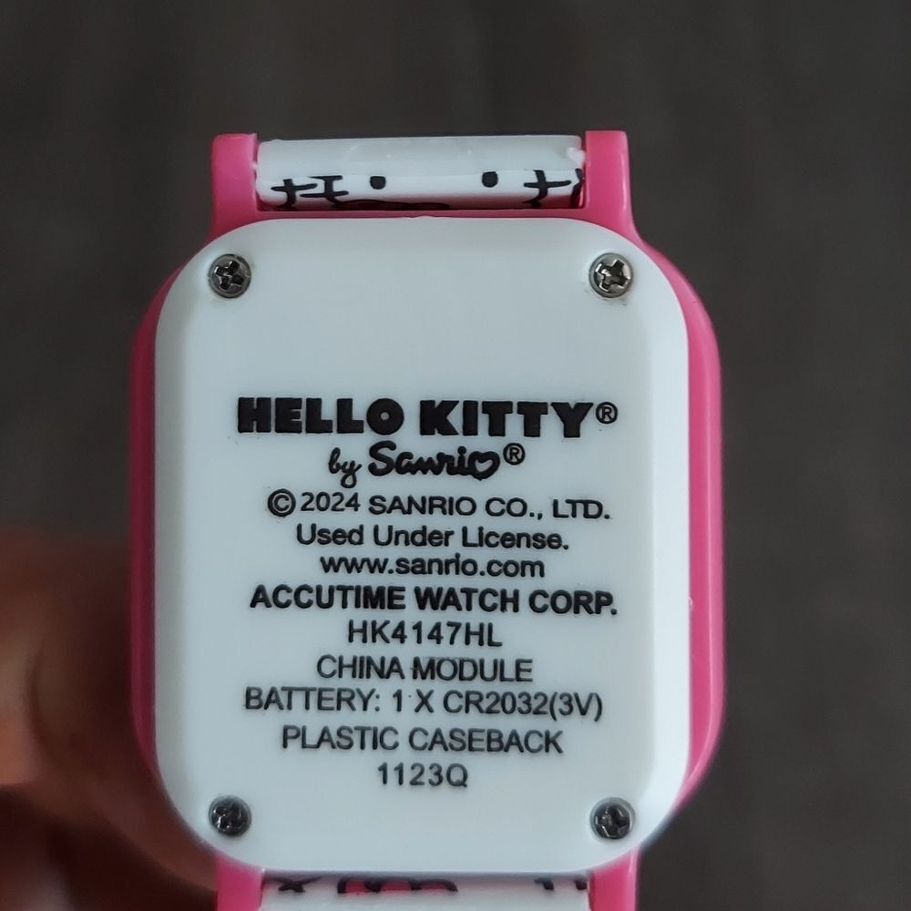 Hello Kitty Kids' LED Watch - Picture 4 of 6